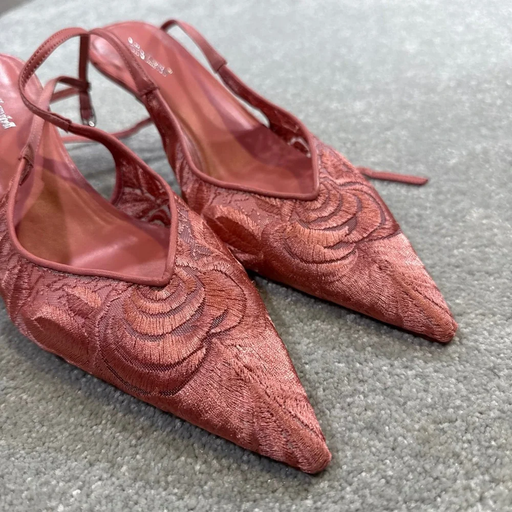 Jeffrey Campbell Exec Ankle Strap Pointed Toe Pump Pink Floral Lace Heel NWOT 11